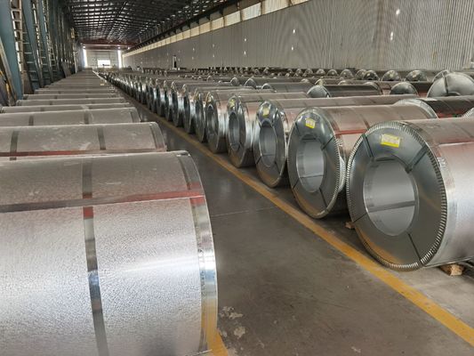 600-1250mm Hot Dip Galvanized Coil ทนทานต่อการกัดกร่อนปกติ / เศร้า / สปังเกิลใหญ่